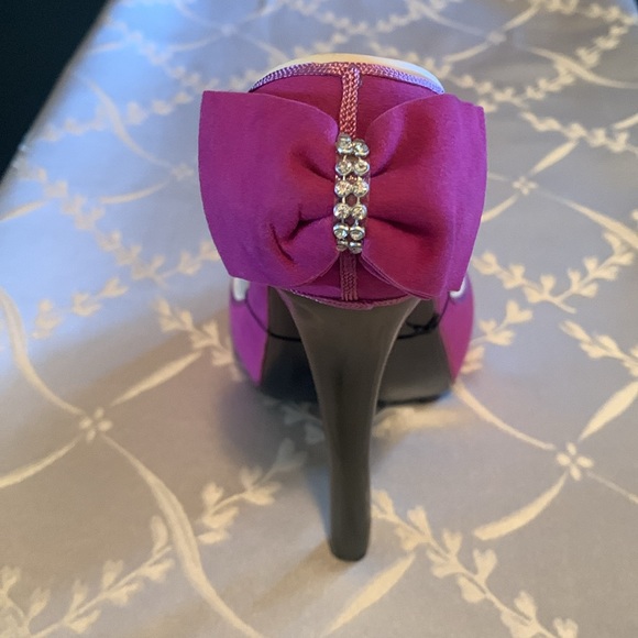 Wild Eye Designs✨🍾 holder✨ - Picture 3 of 7